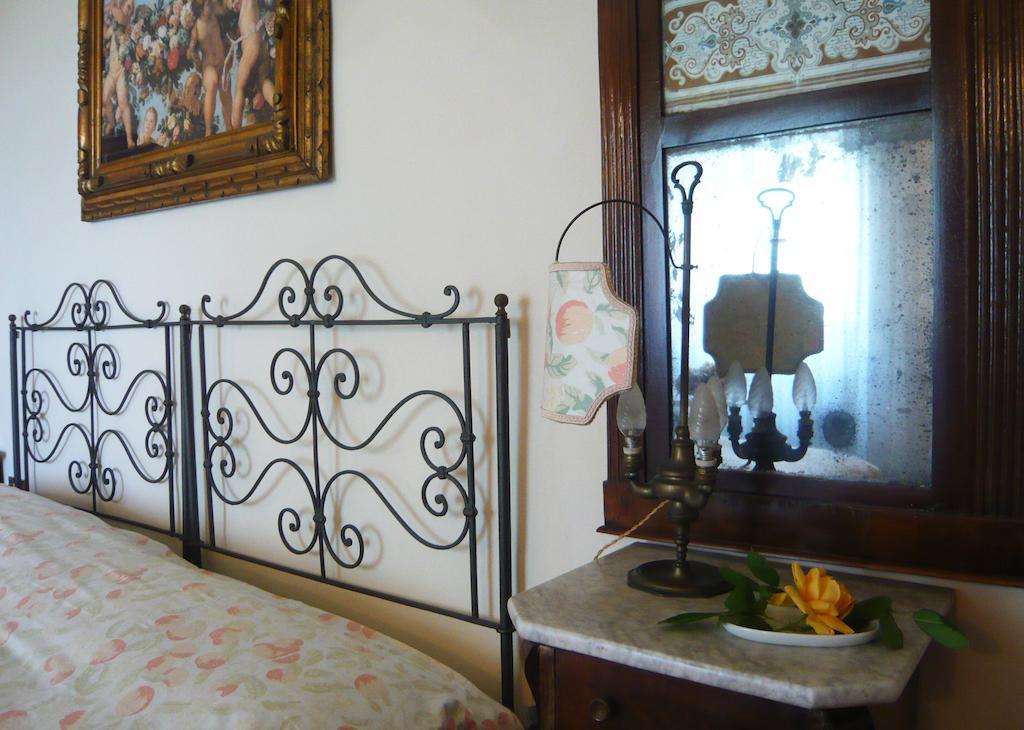 Charming Villa Marcialla Tavarnelle Val di Pesa Habitación foto